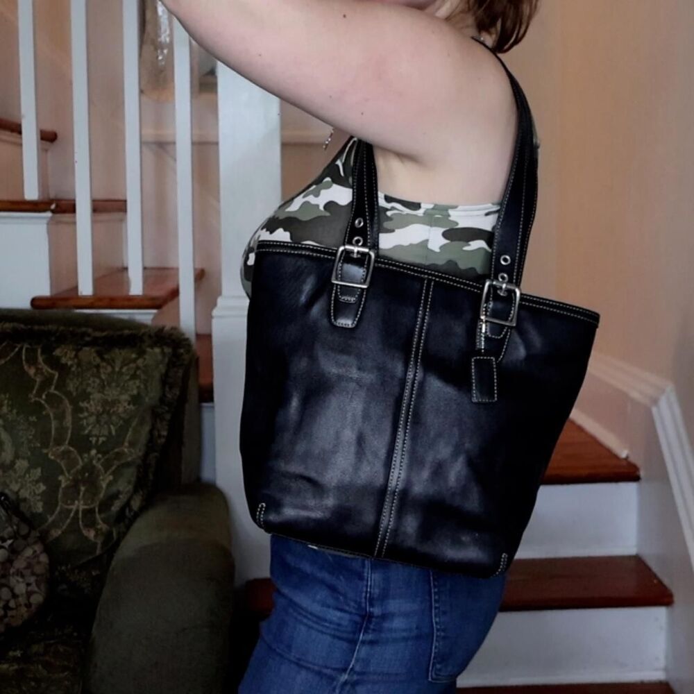 Coach Black Leather Hampton Buckle Bucket ZipTop Tote Bag Silver Hardware Y2K - Picture 3 of 9